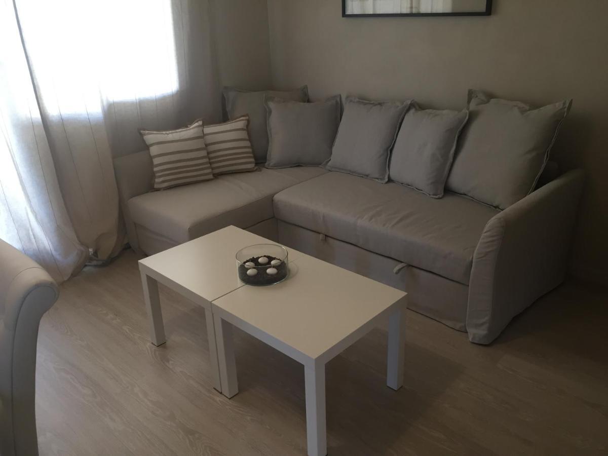 A Due Passi Dal Mare Apartment วาลเลโครเซีย ภายนอก รูปภาพ